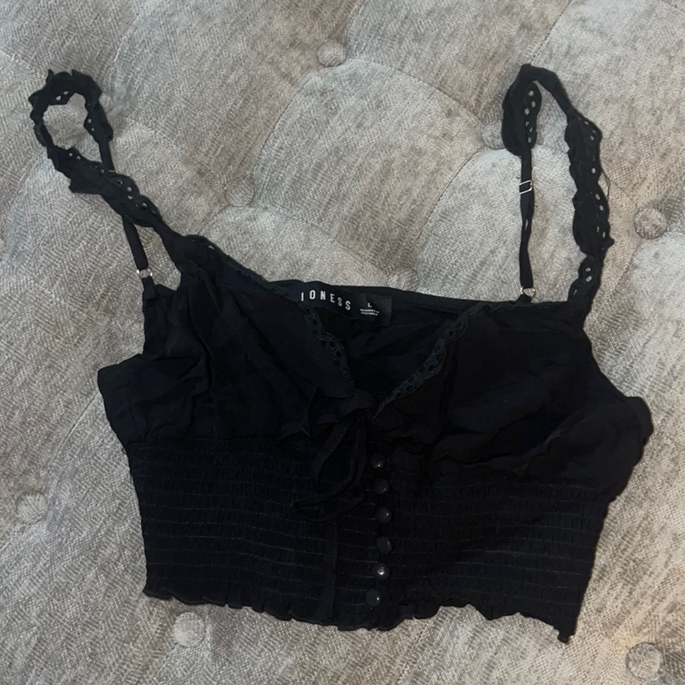 black crop tank top